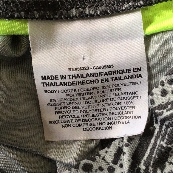 NIKE DRI FIT NEON YELLOW CAPRI LEGGINGS SMALL - Picture 11 of 14